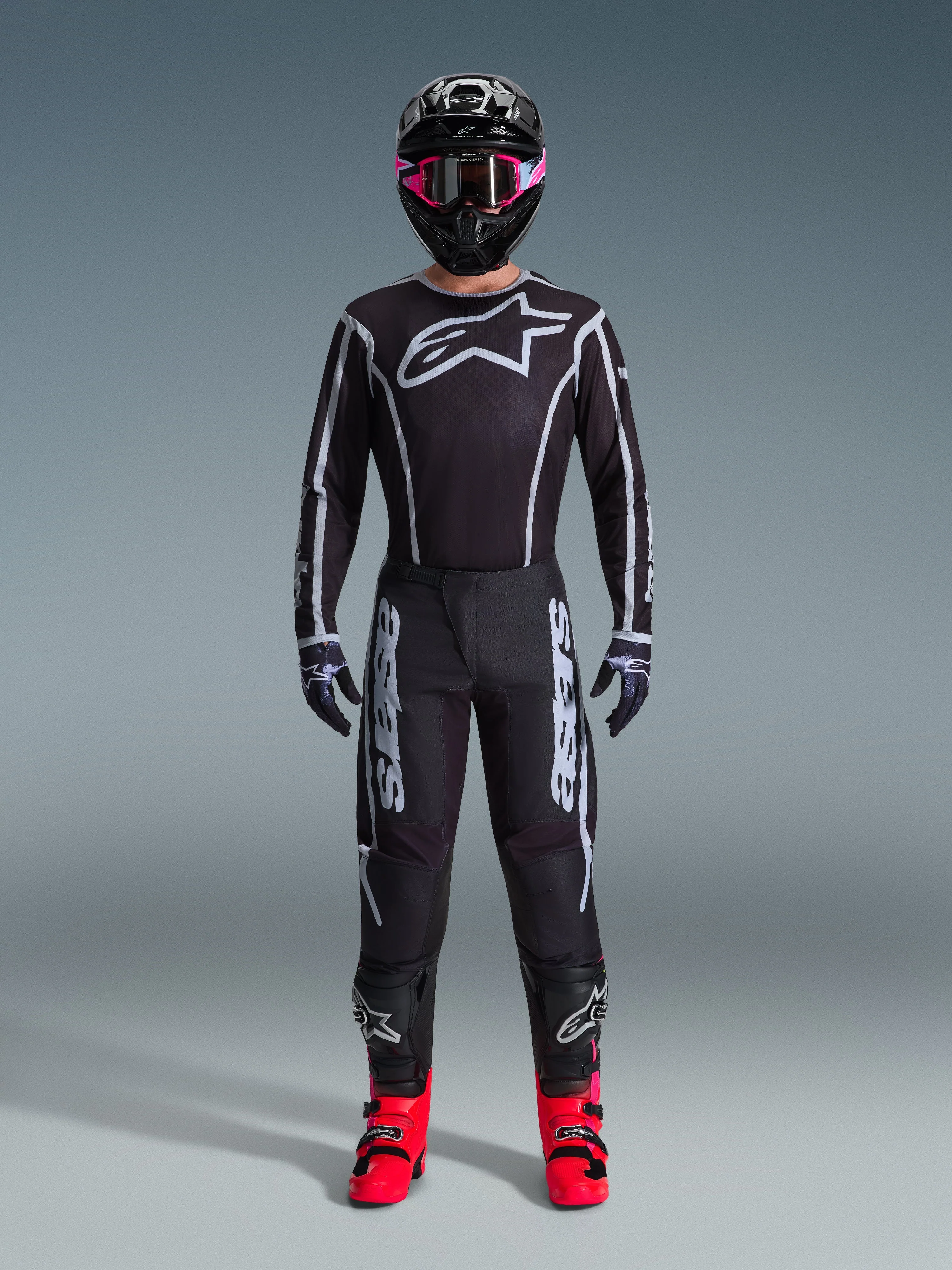 2026 Fluid Apex Pants - Image 4