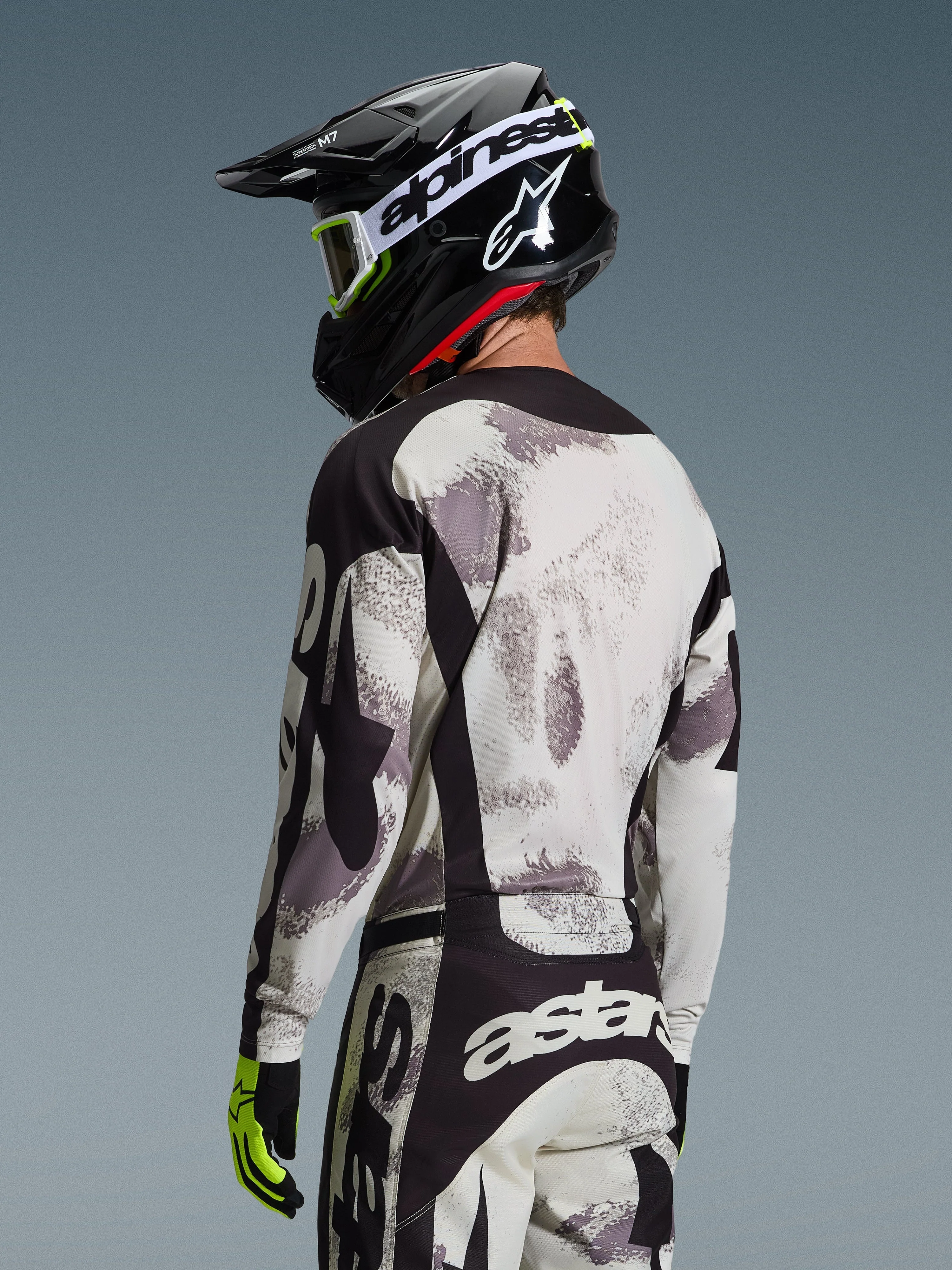 2026 Racer Lahnd Gear Set - Image 6