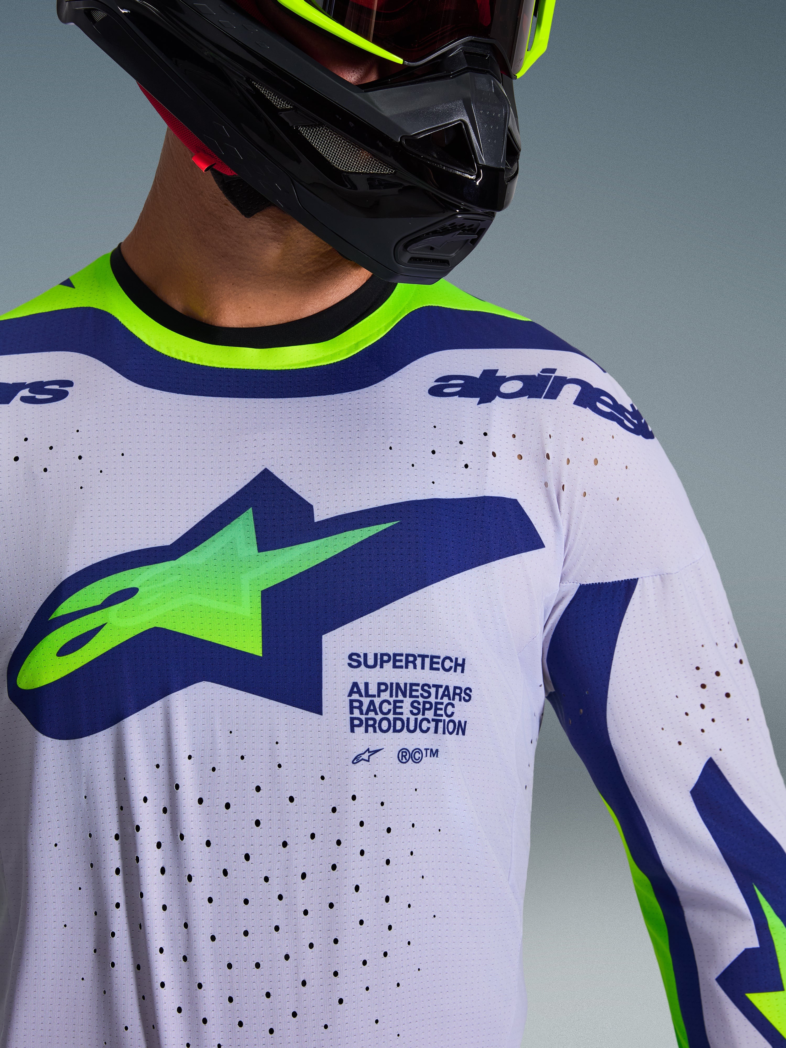 2026 Supertech Vista Gear Set - Image 11