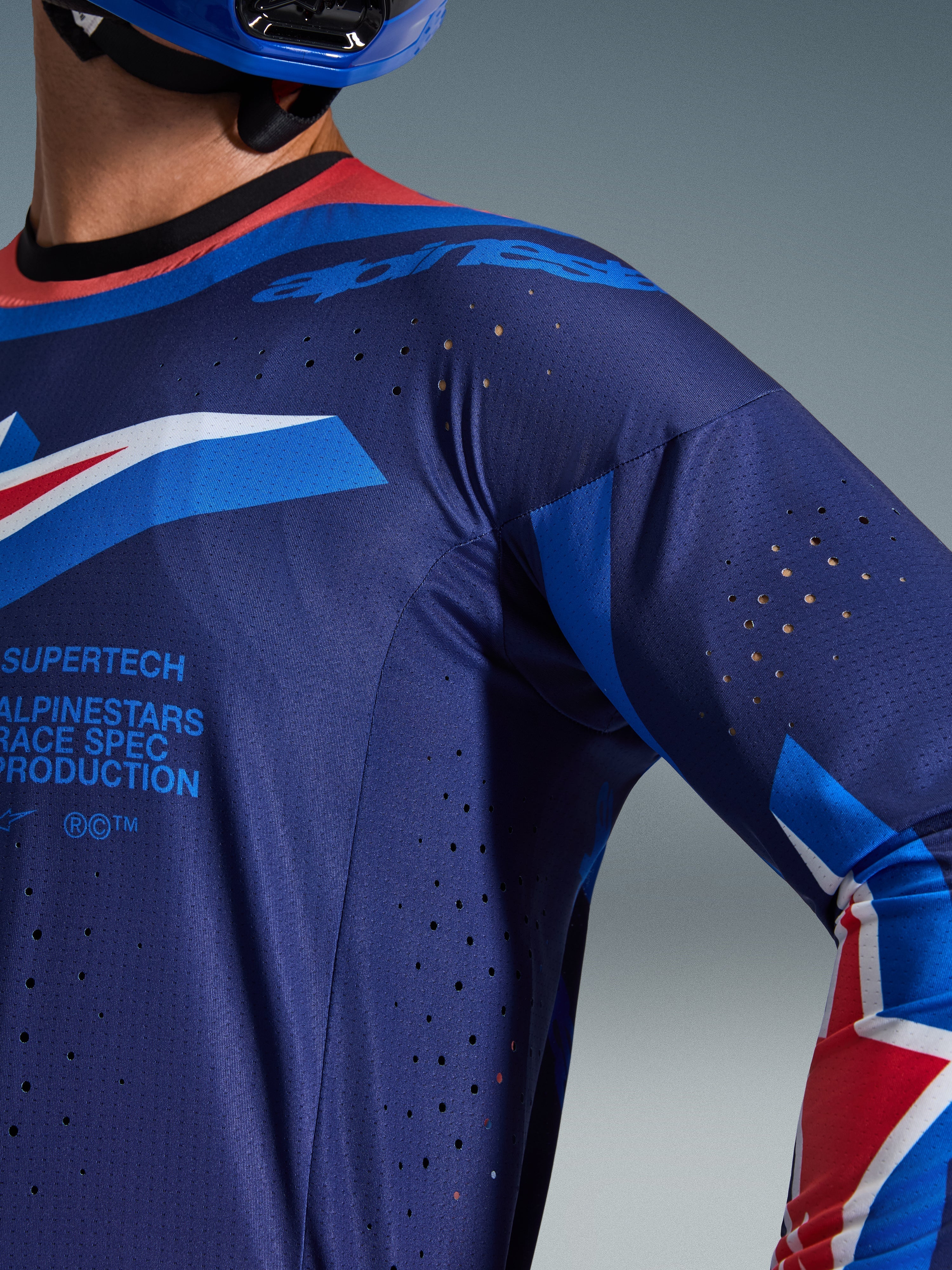 2026 Supertech Vista Gear Set - Image 11