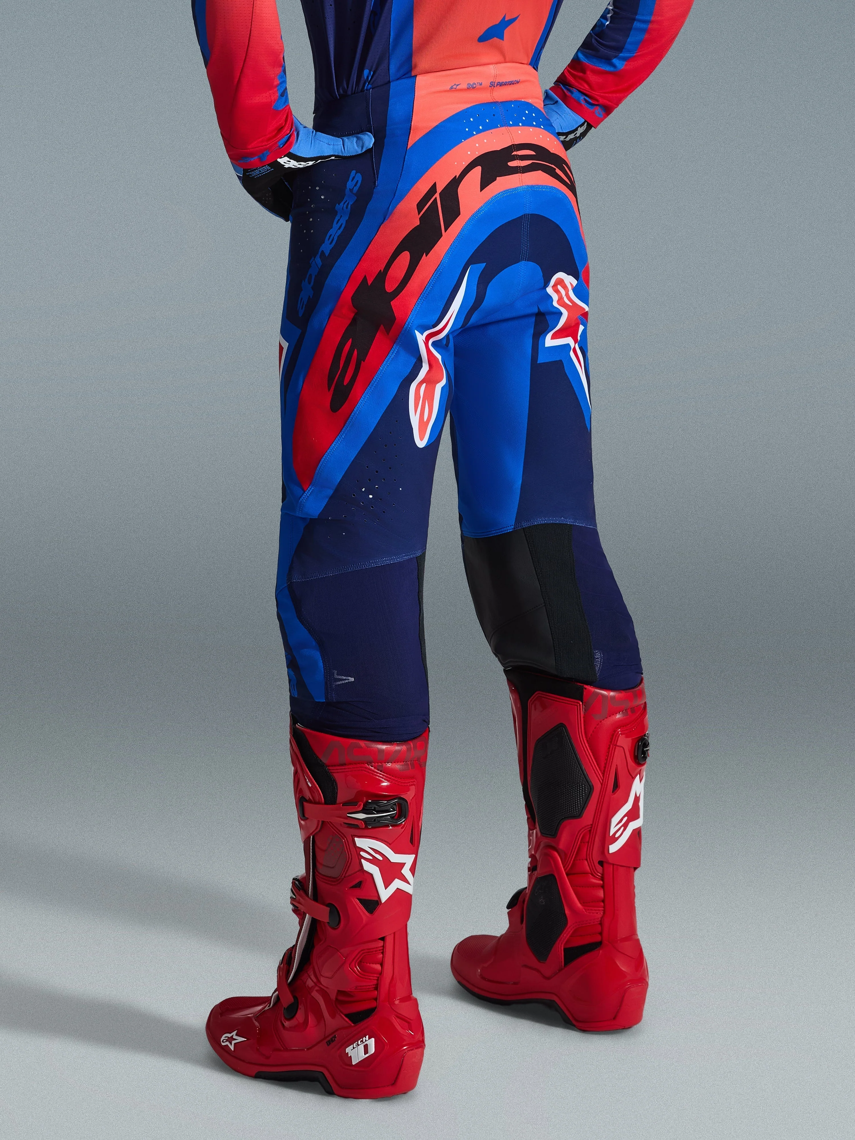 2026 Supertech Vista Gear Set - Image 9