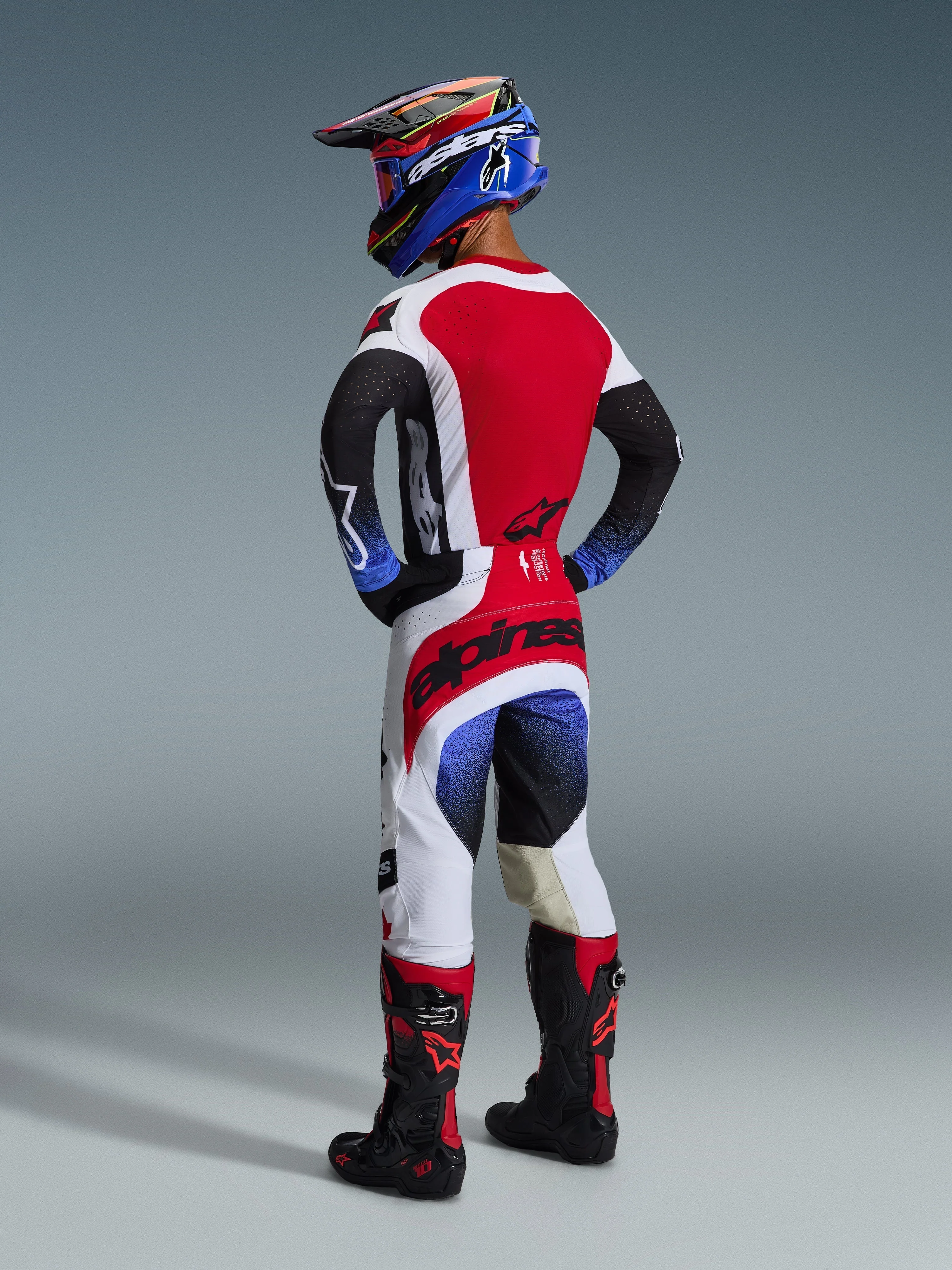 2026 Techstar Knif Gear Set - Image 3