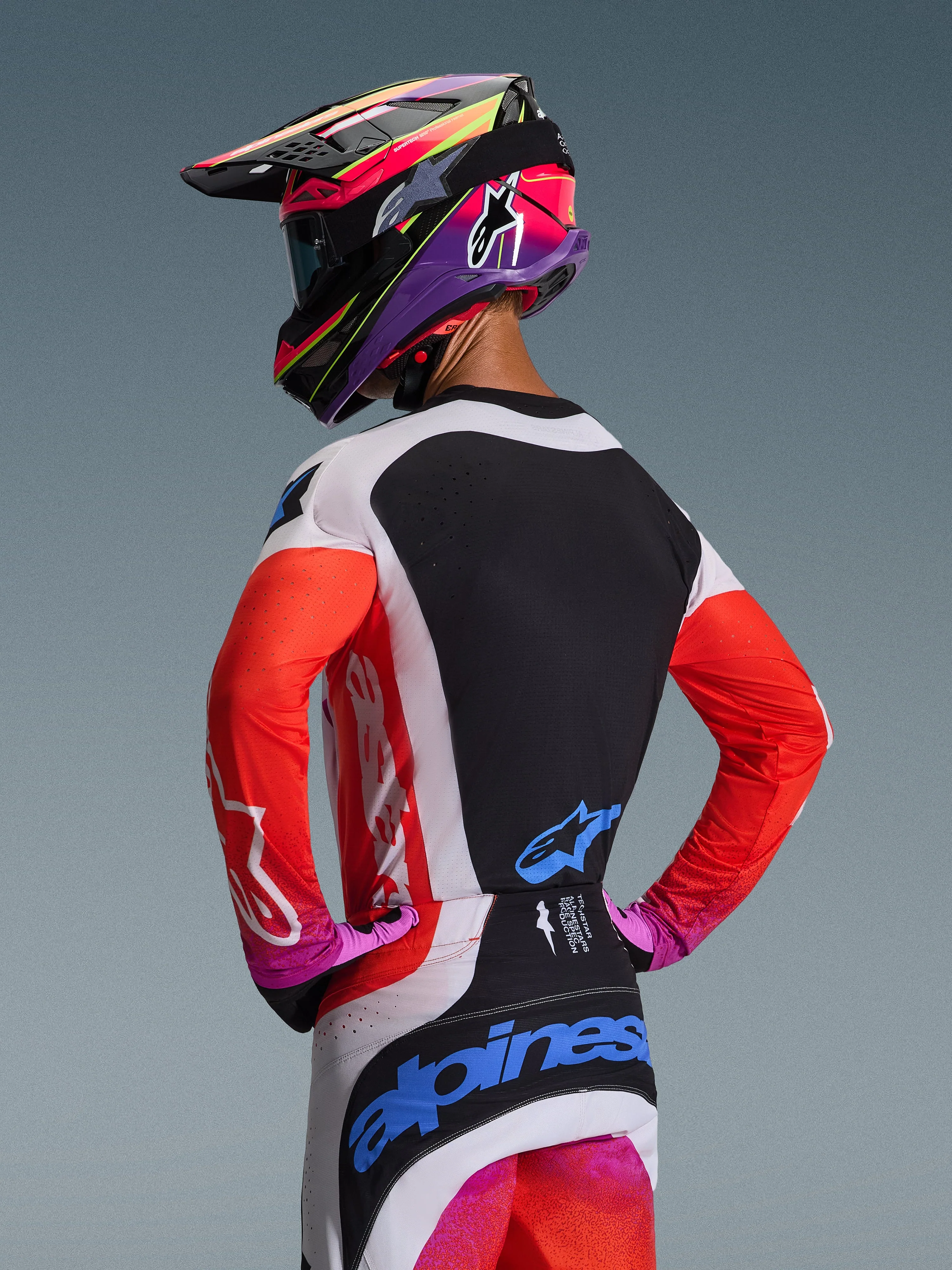 2026 Techstar Knif Gear Set - Image 5