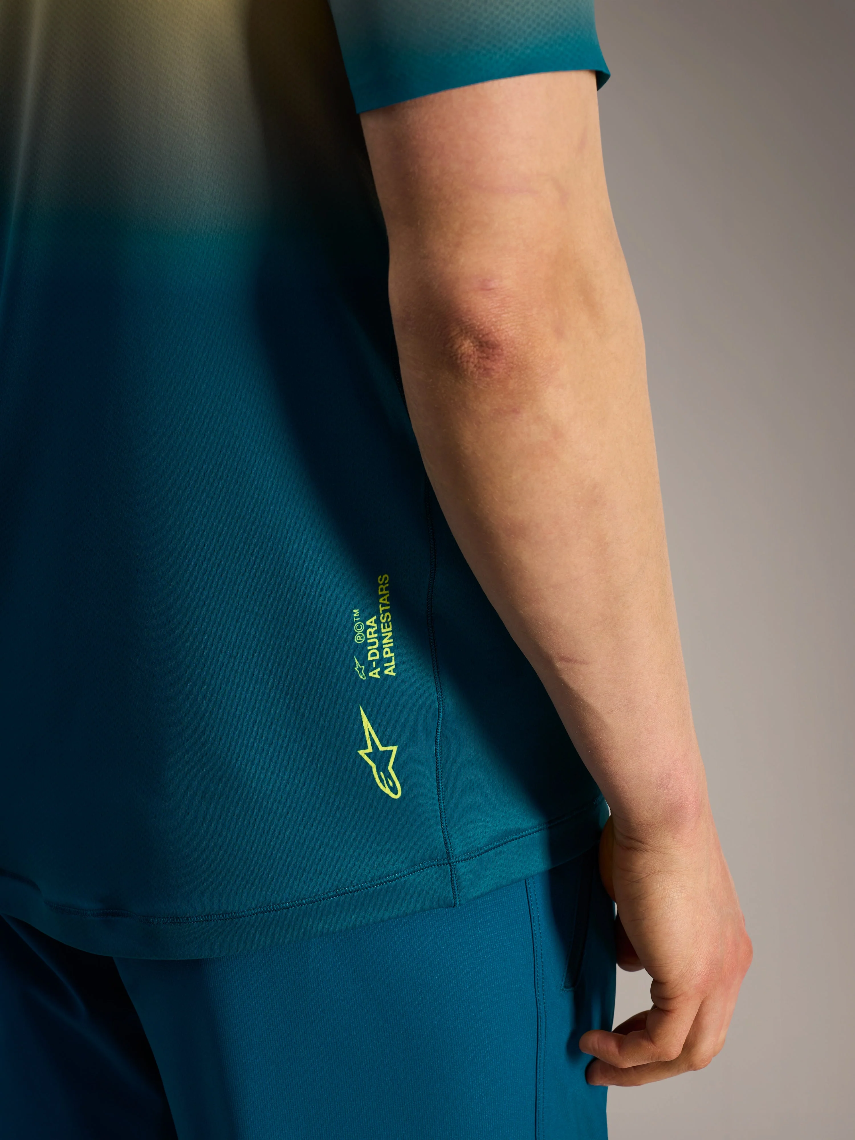 A-Dura ASTARS Jersey 2.0 - Image 11