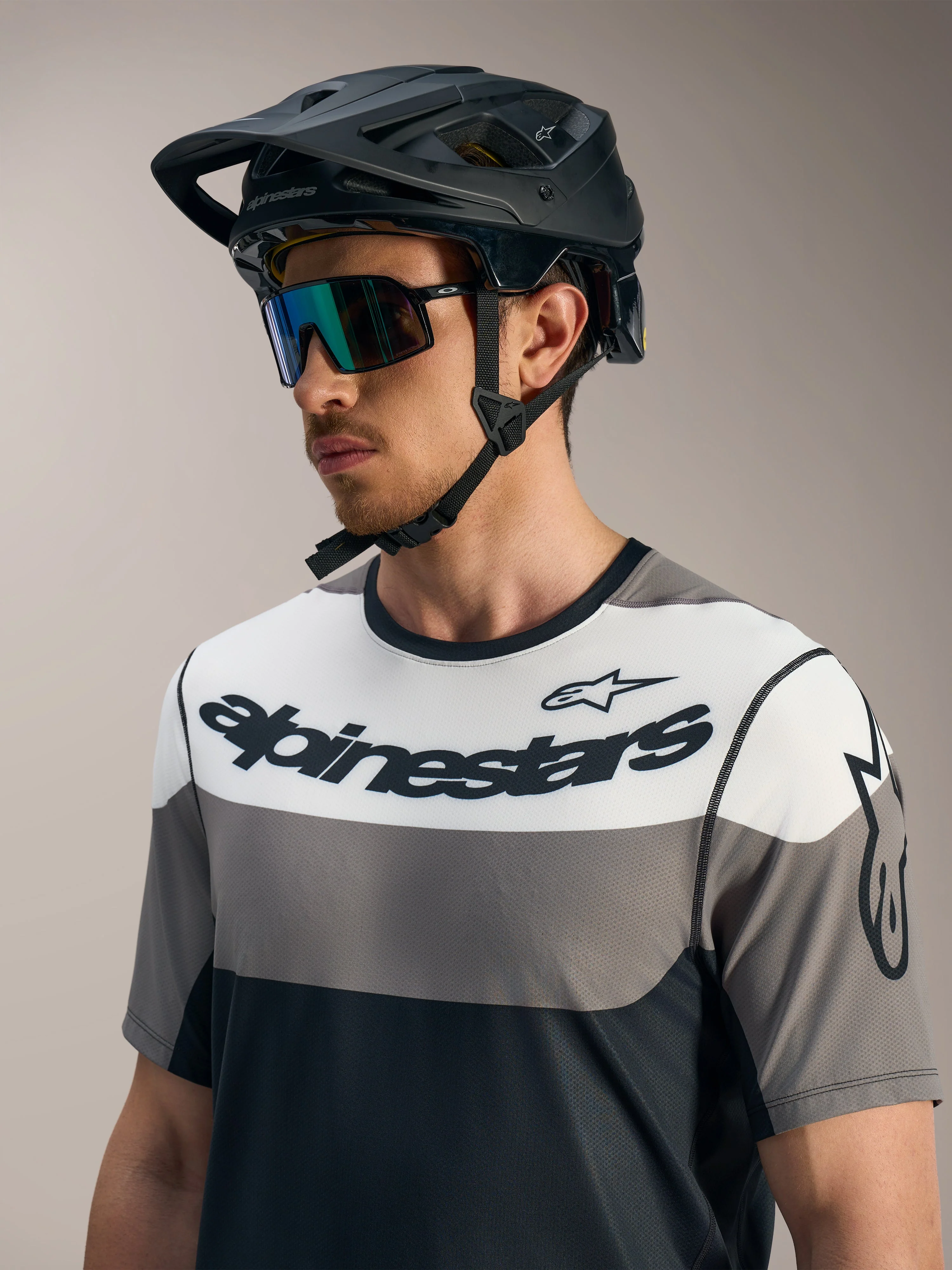 A-Dura Race Jersey - Image 9
