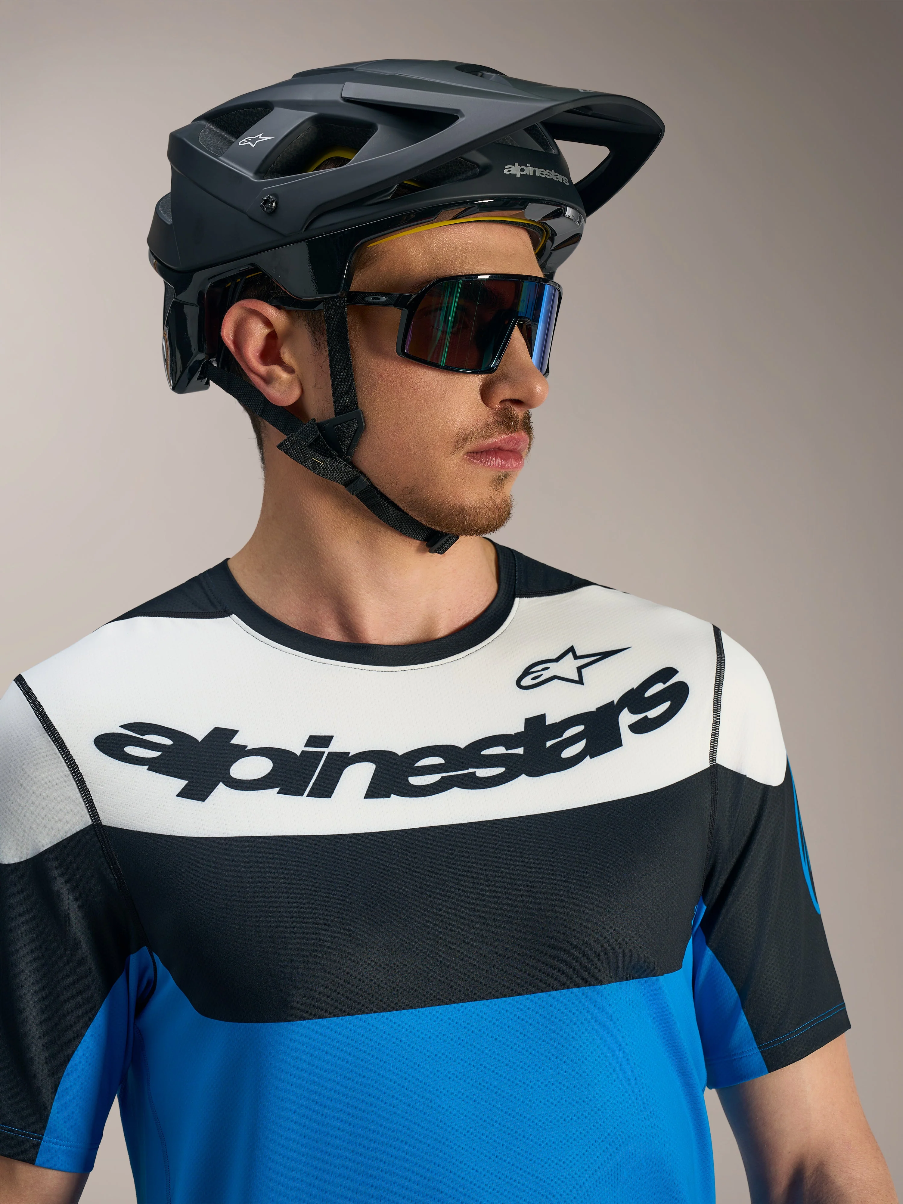 A-Dura Race Jersey - Image 7