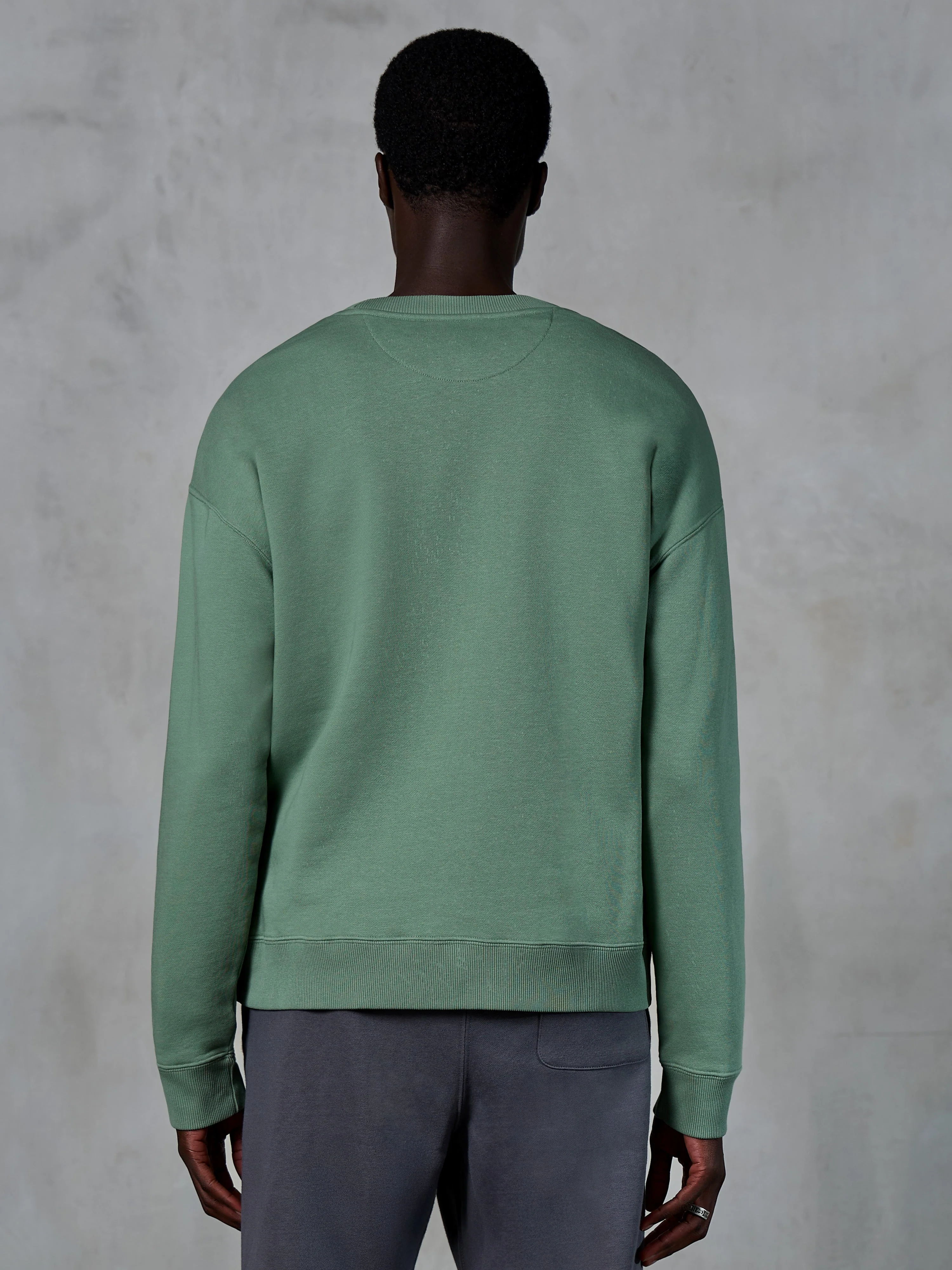 Essentials Ageless Crew - Image 6