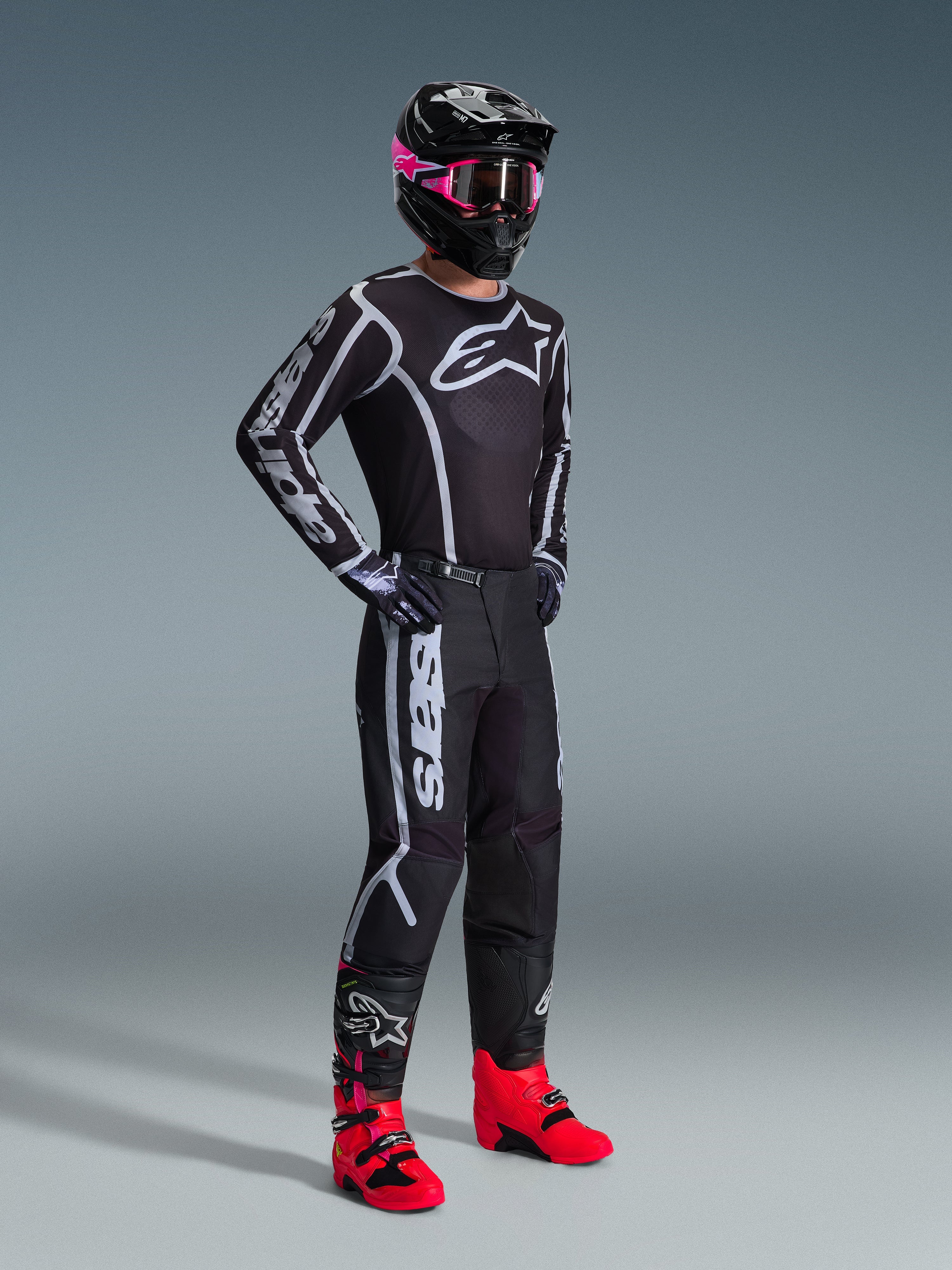 2026 Fluid Apex Pants - Image 5
