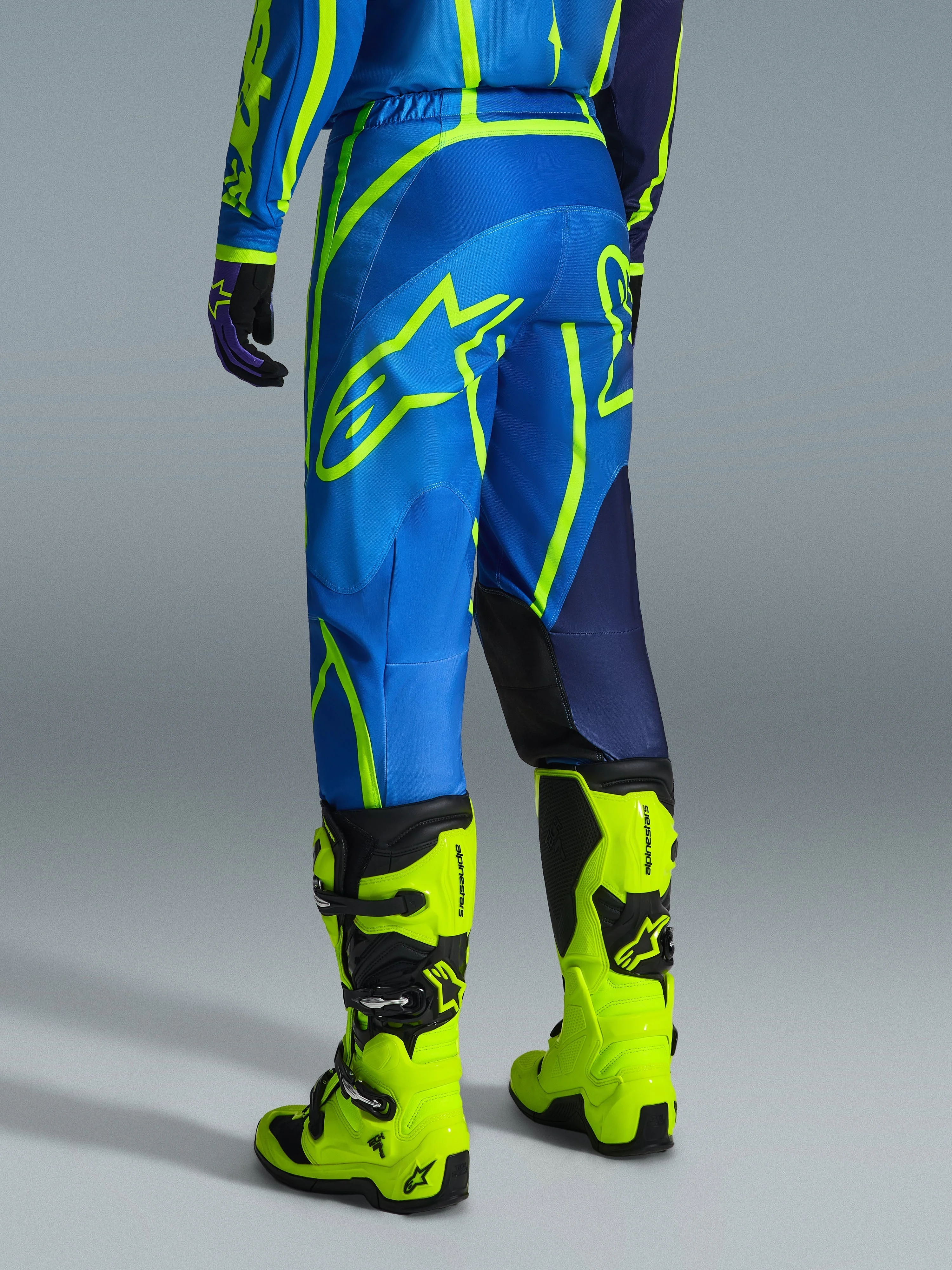 2026 Fluid Apex Pants - Image 2