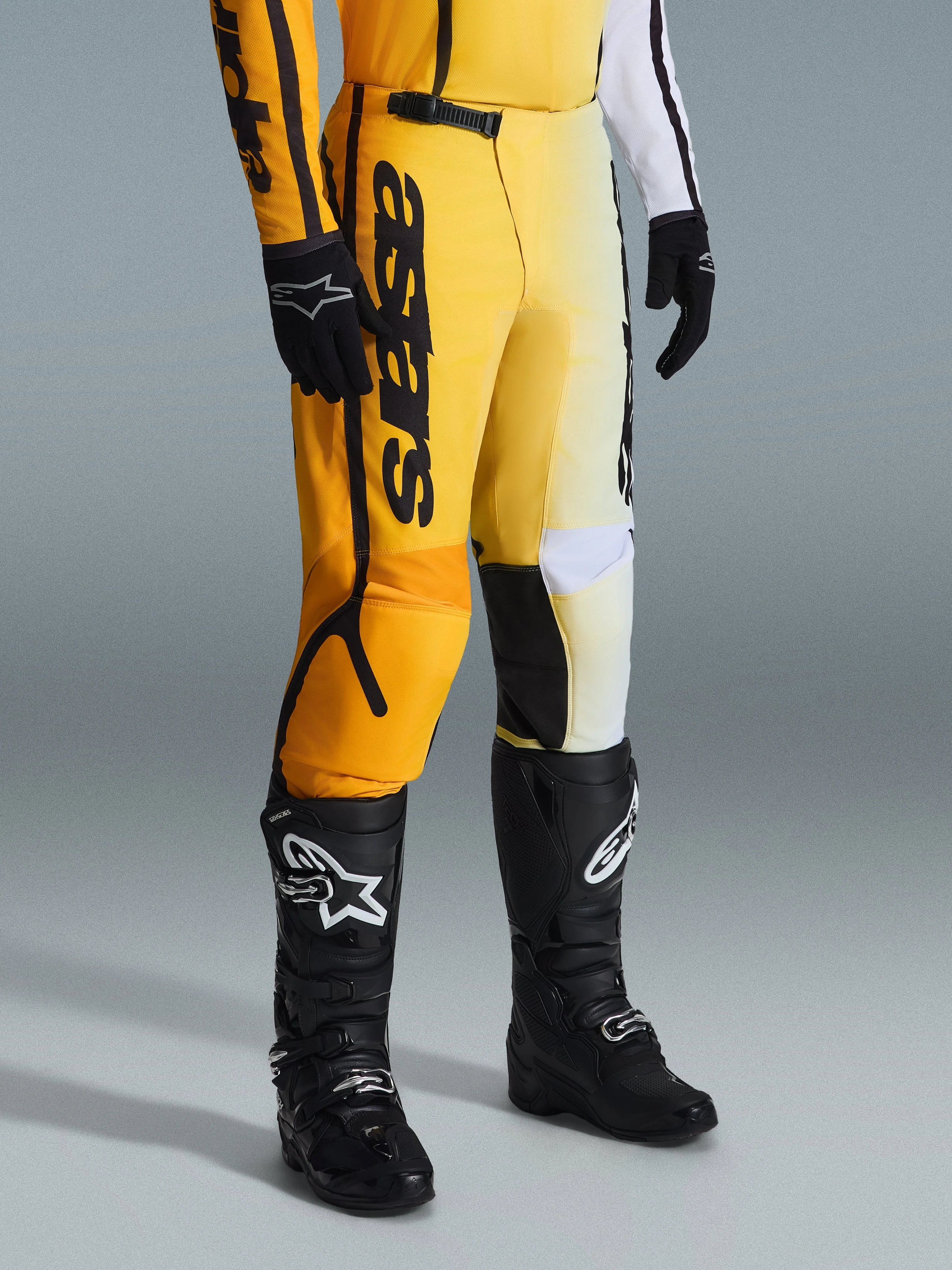 2026 Fluid Apex Pants - Image 10