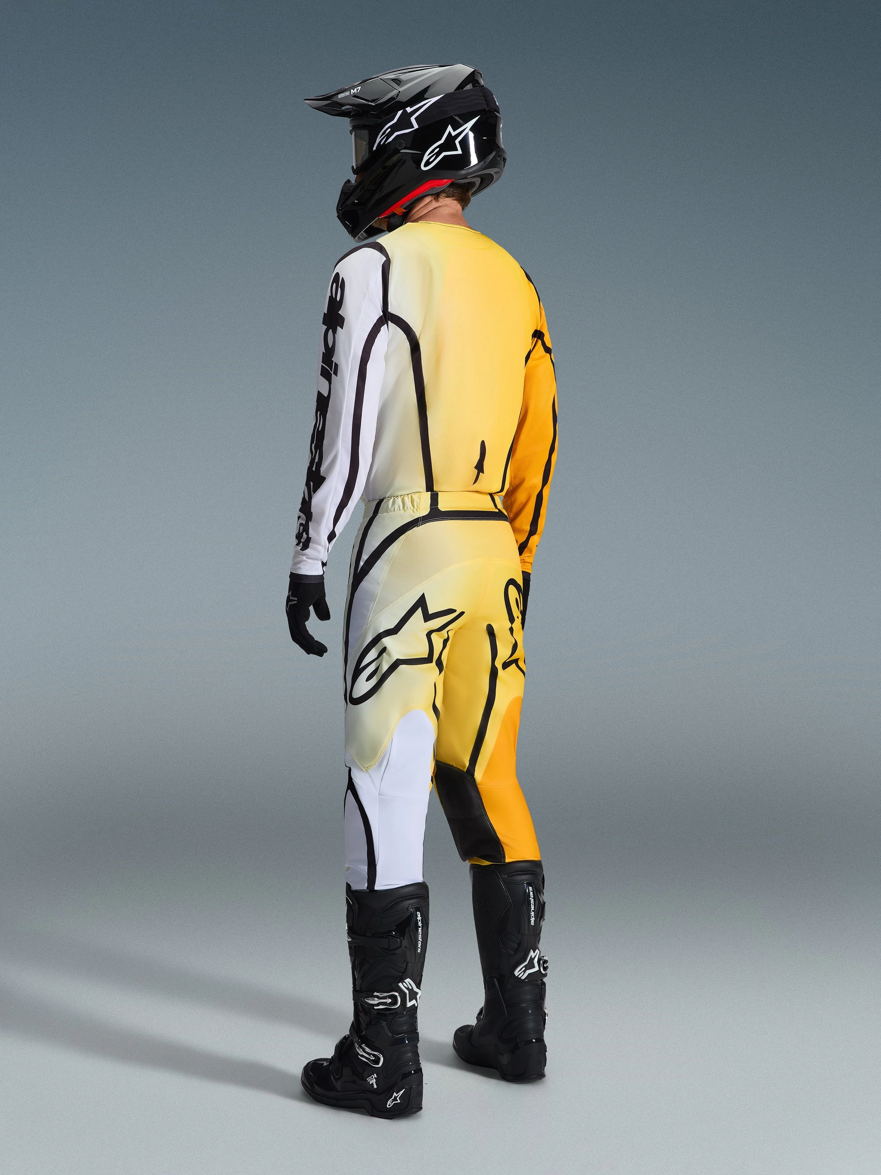 2026 Fluid Apex Pants - Image 7
