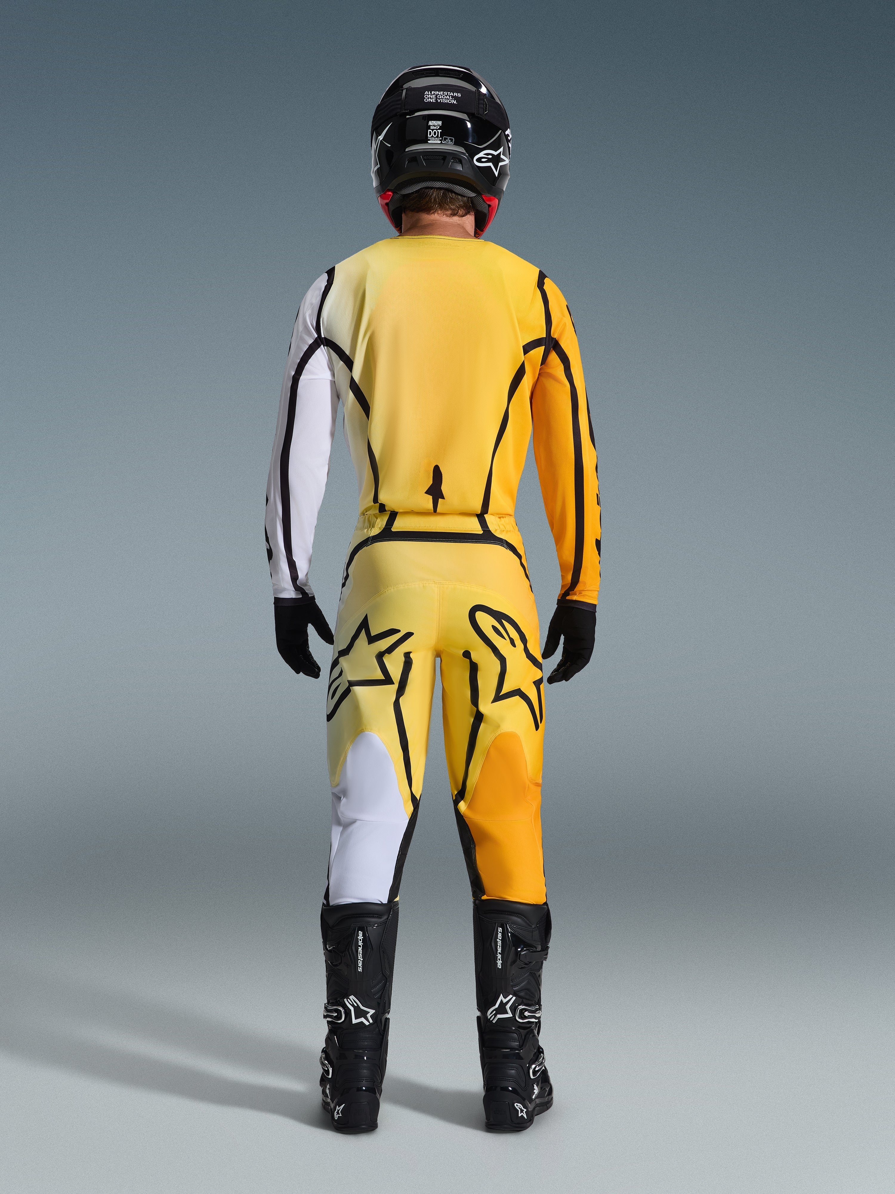 2026 Fluid Apex Pants - Image 8
