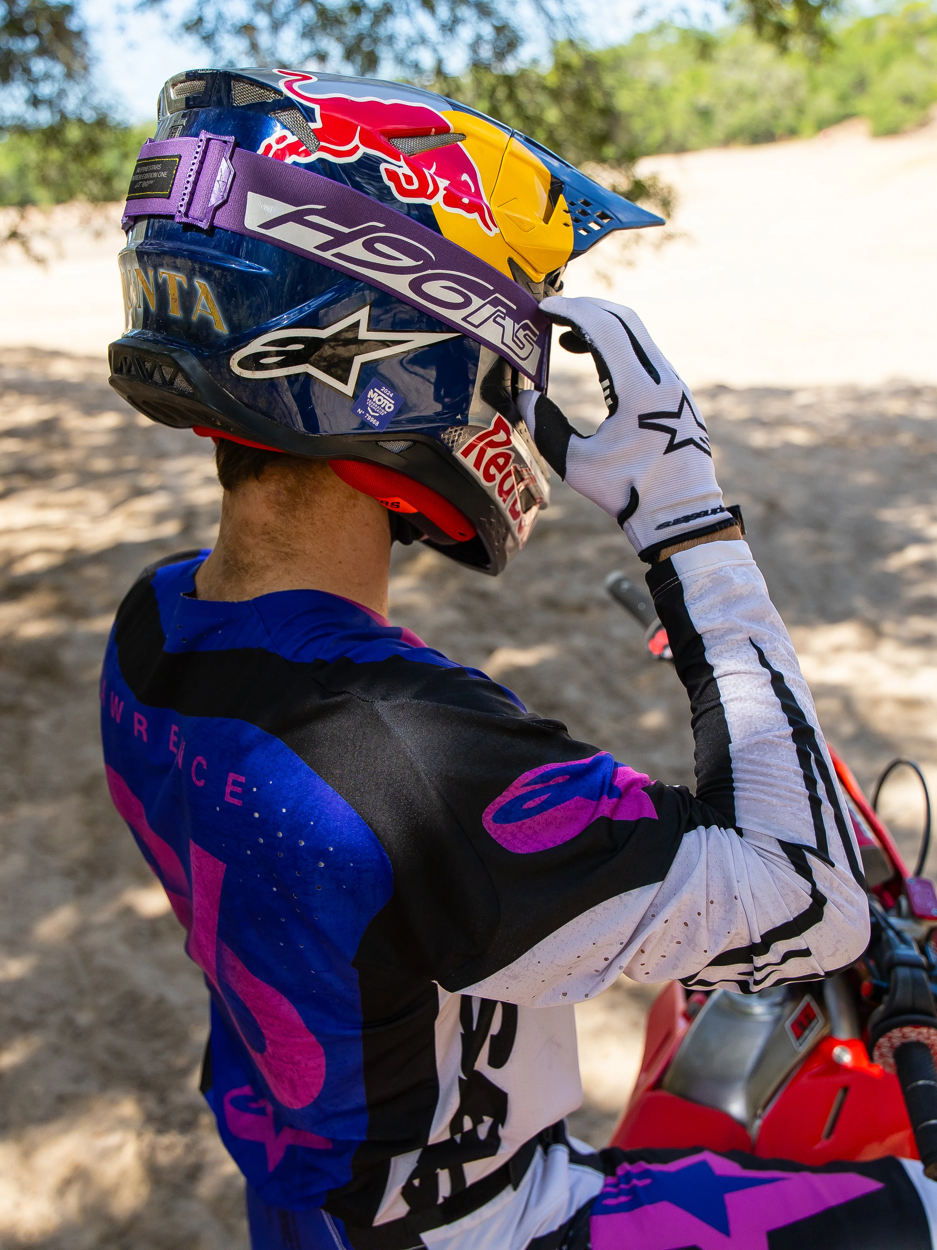 Limited Edition HUNTA96 XXV Supertech Vision Goggles - Image 7