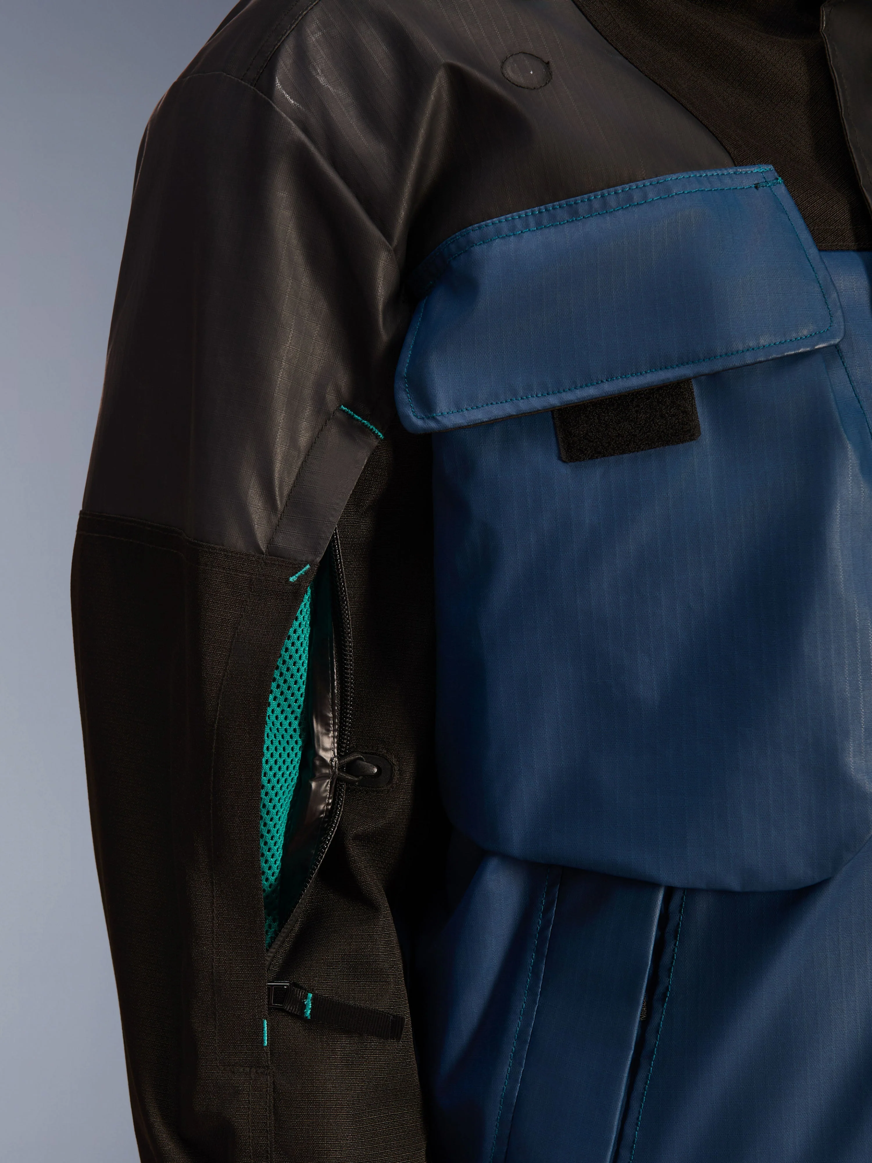 Mospher Waterproof Jacket - Image 10