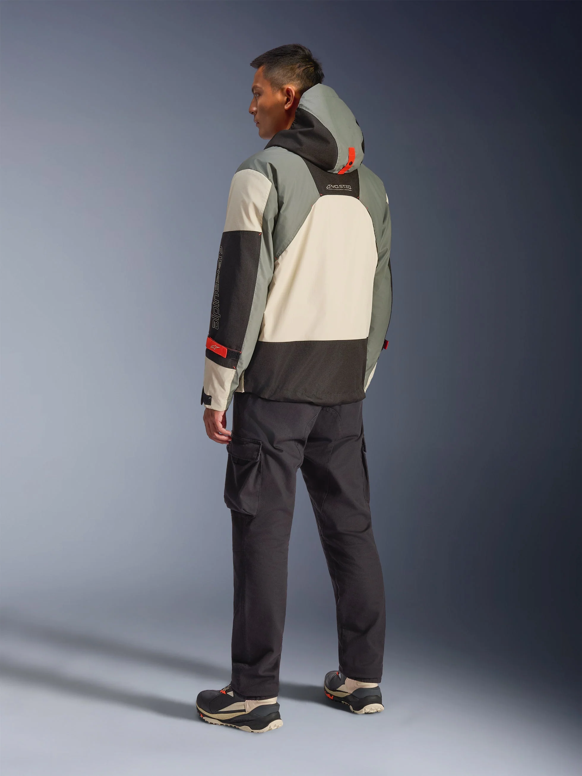 Mospher Waterproof Jacket - Image 5