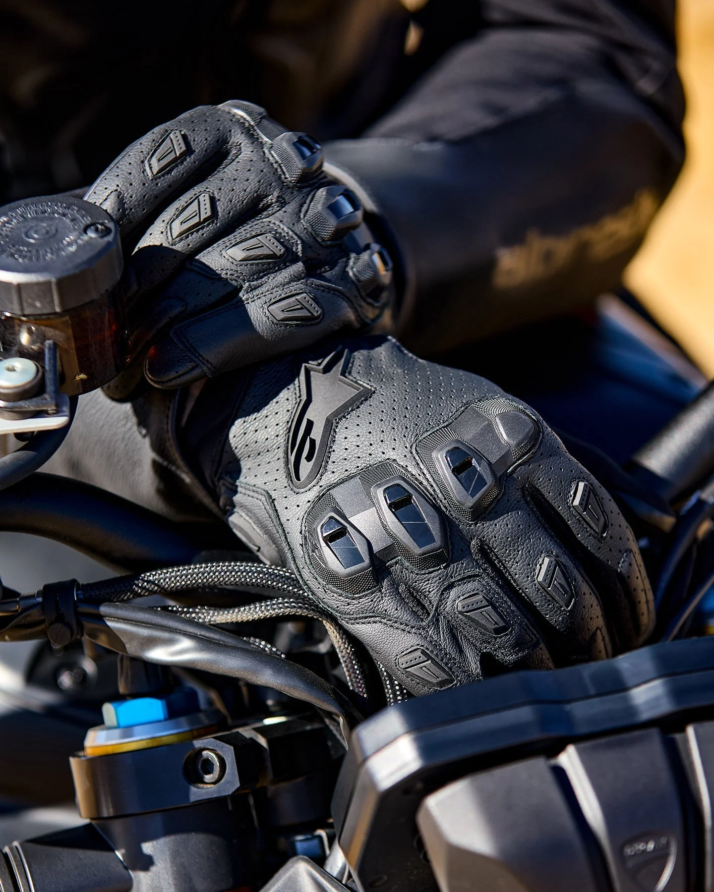 SP X 7 Gloves - Image 2