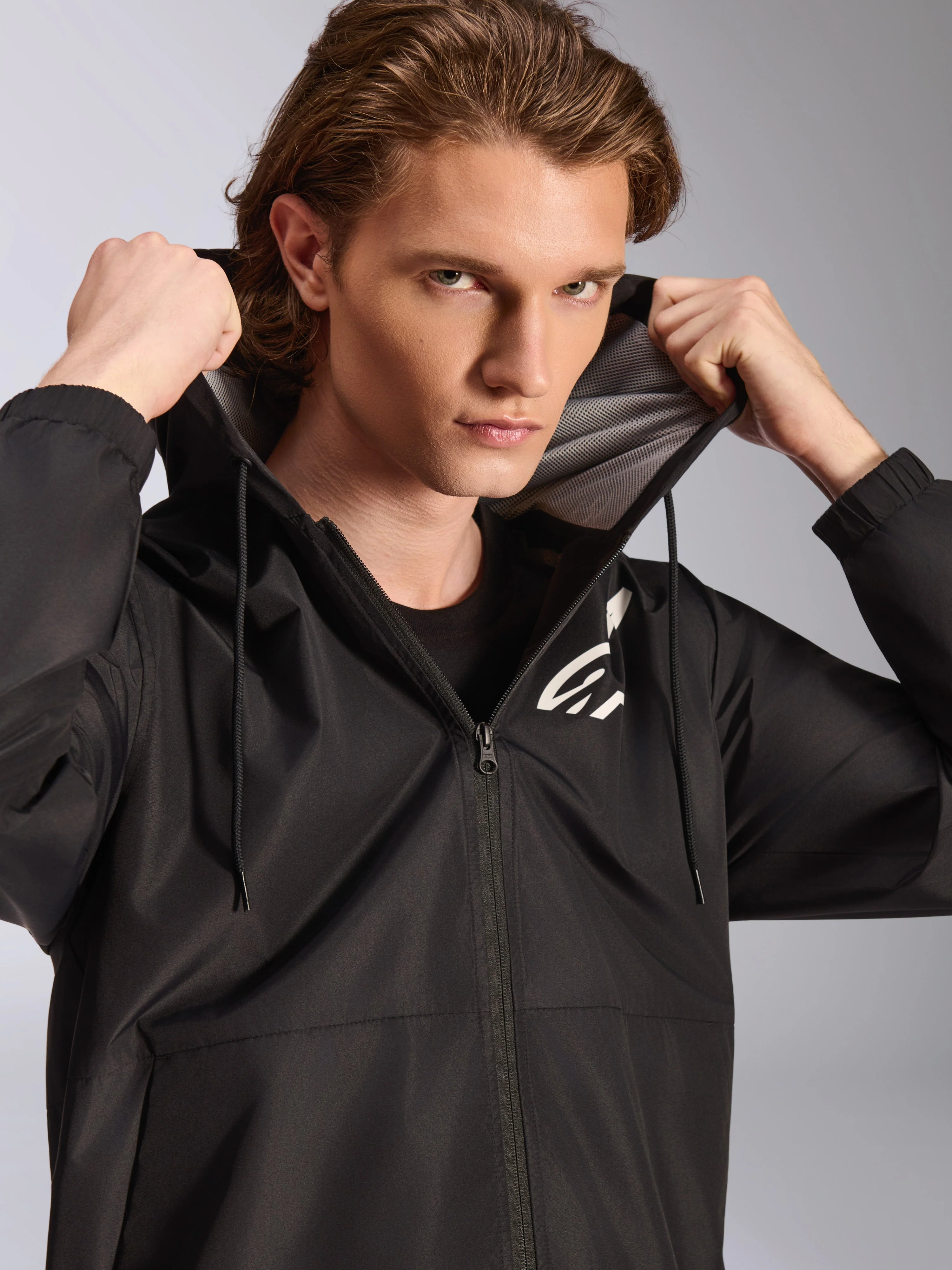 Speeder Chromium Windbreak Jacket - Image 6