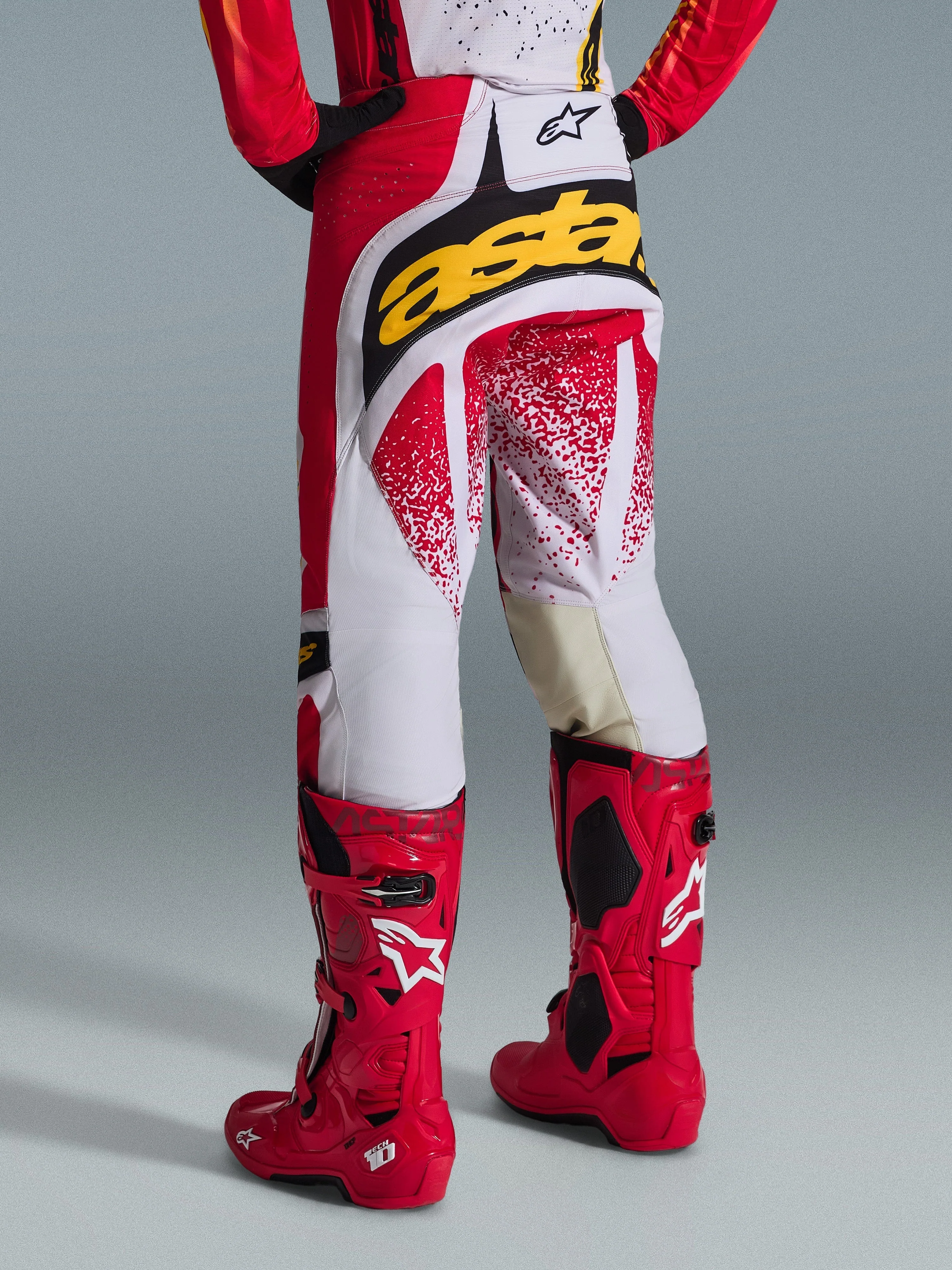 2026 Techstar Nomur Pants - Image 2